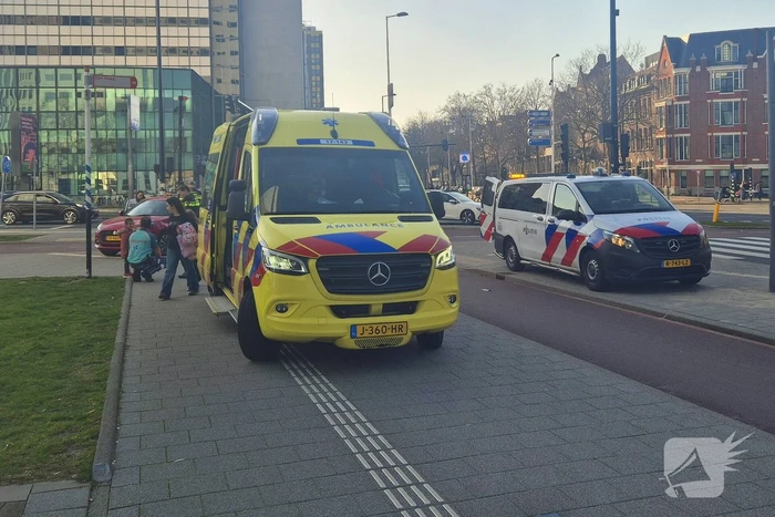 Aanrijding tussen scooter en auto