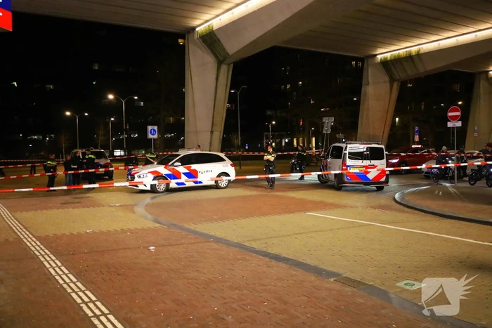 Jongen in been gestoken tijdens ruzie