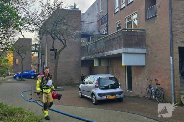 Flinke rookontwikkeling bij brand in flatwoning