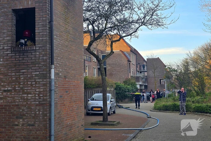 Flinke rookontwikkeling bij brand in flatwoning