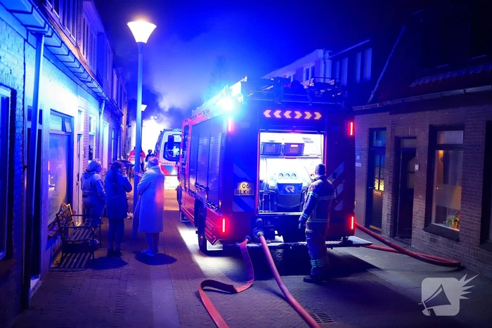 Brand in woning leidt tot gewonden