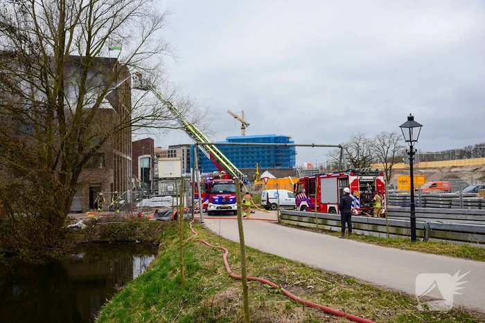 Flinke rookontwikkeling bij brand op dakterras