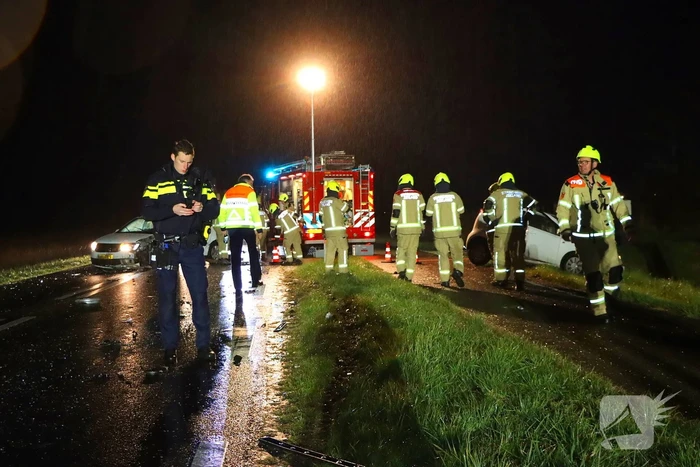 Gewonde naar ziekenhuis na aanrijding