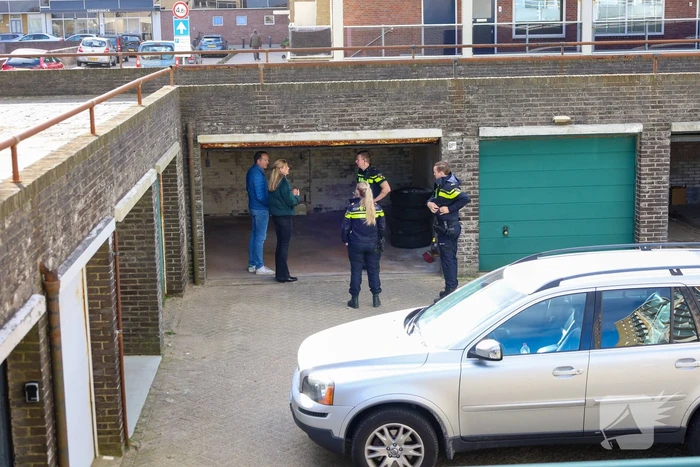 Mogelijk explosief ontdekt in garage