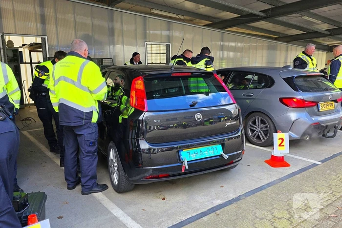 Meerdere boetes uitgedeeld bij grote controle
