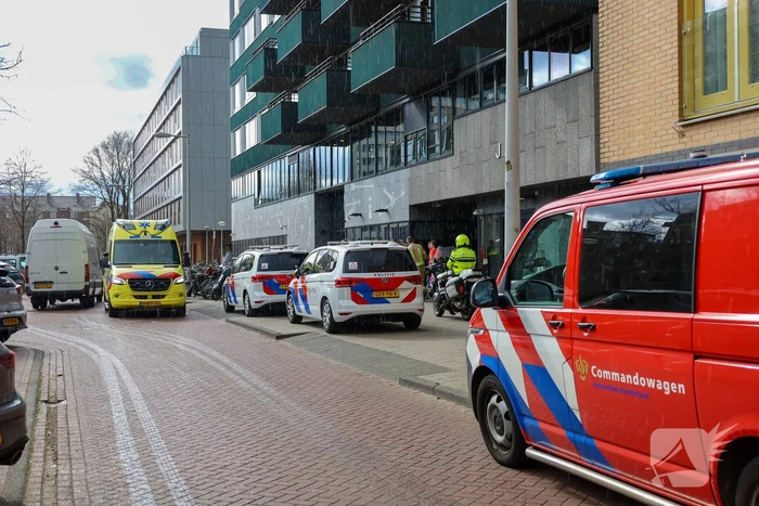 Grote inzet gespecialiseerde eenheden bij opvanglocatie