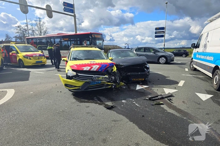 Ongeval tussen orgaan vervoerder en personenwagen