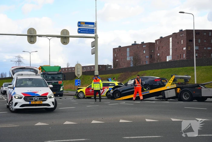 Ongeval tussen orgaan vervoerder en personenwagen