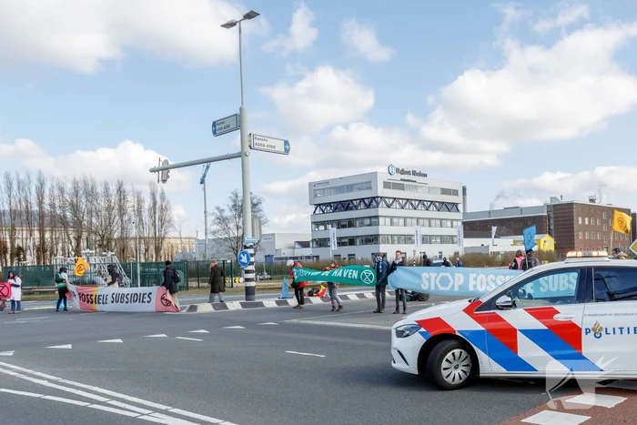 Transportverkeer haven- en industriegebied gehinderd door demonstratie