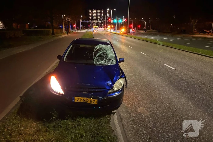 Persoon overleden bij aanrijding tussen auto en fiets