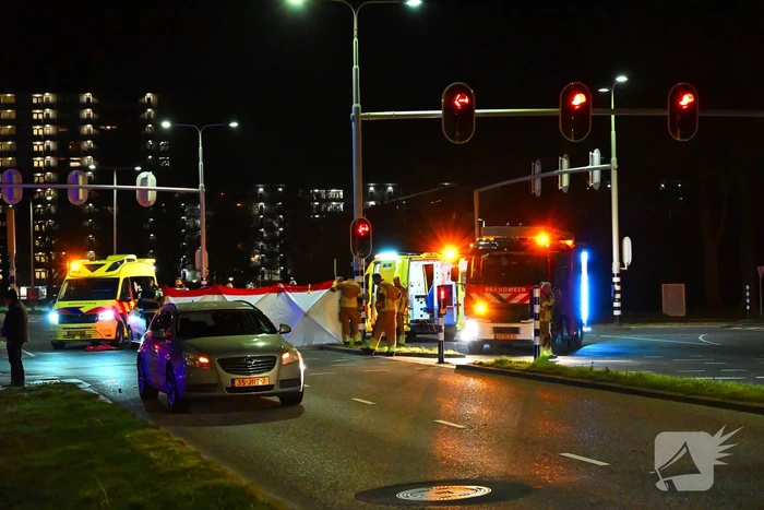 Persoon overleden bij aanrijding tussen auto en fiets