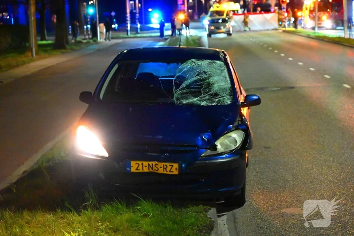 Persoon overleden bij aanrijding tussen auto en fiets