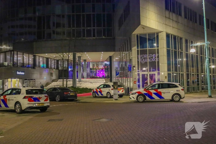Politie grootschalig aanwezig bij woningoverval