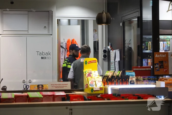 Politie zoekt verdachten overval op tankstation