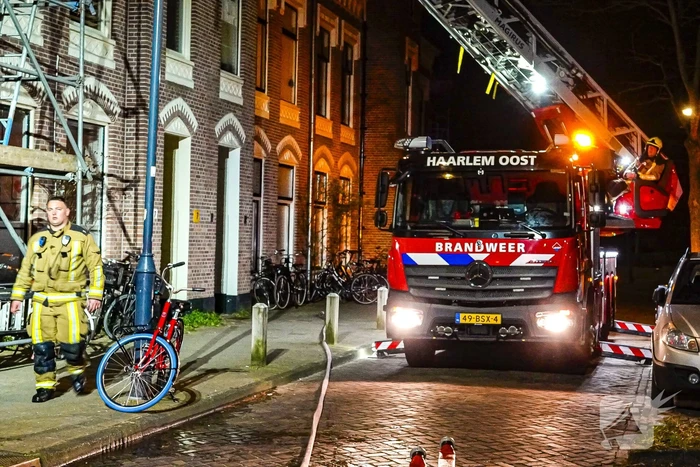 Schoorsteenbrand door palletkachel