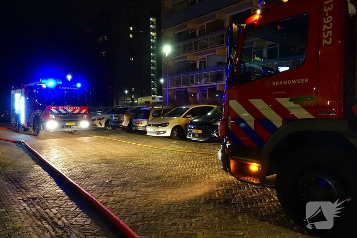 Deel van flat ontruimd wegens grote brand