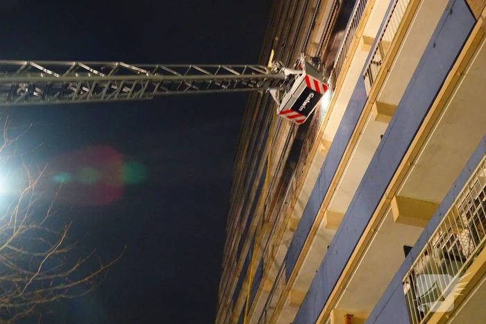 Deel van flat ontruimd wegens grote brand