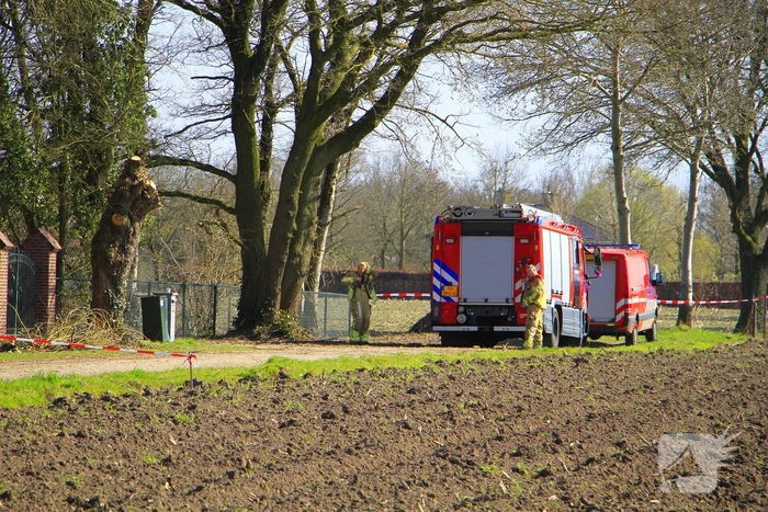 Gasleiding geraakt tijdens snoei werkzaamheden in sloot