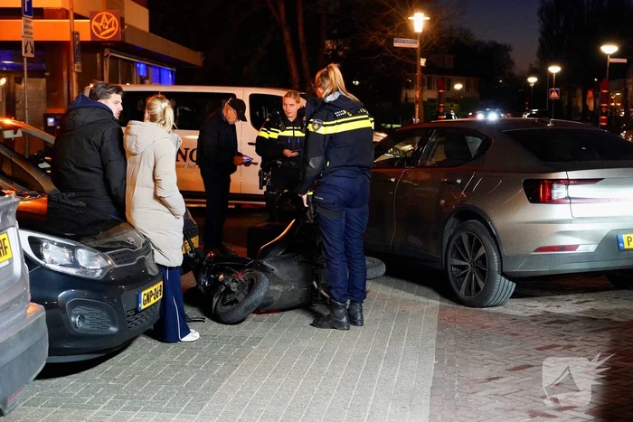 Maaltijdbezorger gewond bij aanrijding