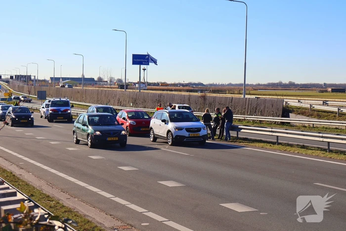 Ongeval tussen meerdere voertuigen zorgt voor vertraging