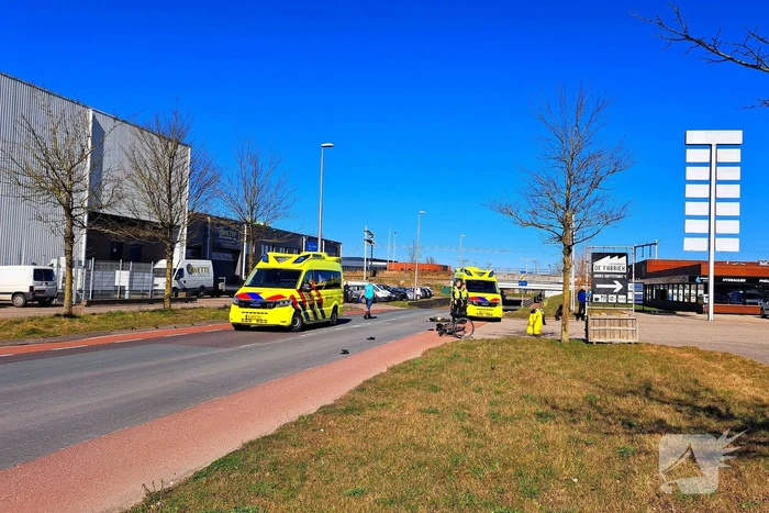Fietser aangereden door motorrijder