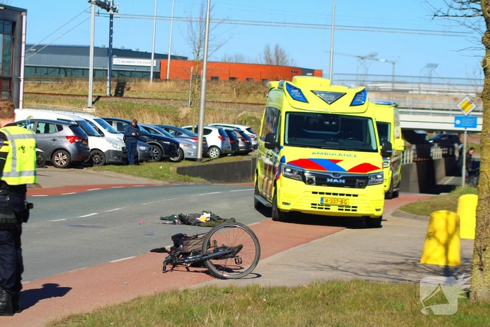 Fietser aangereden door motorrijder