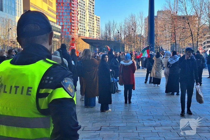 Pro Palestina demonstratie voor centraal station