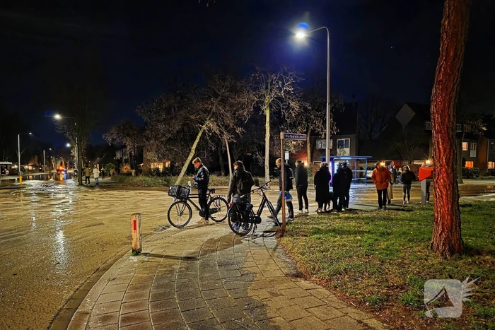 Straten onder water door leidingbreuk