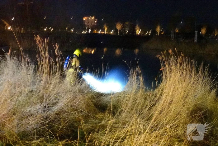 Brandweer bestrijdt natuurbrand