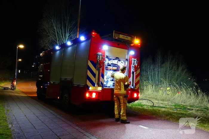 Brandweer bestrijdt natuurbrand