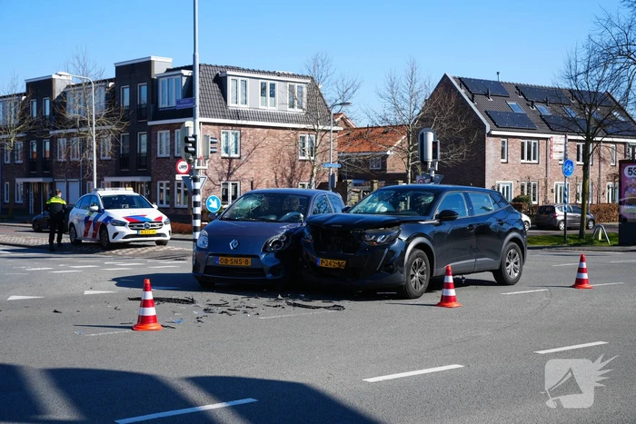 Botsing tussen twee voertuigen
