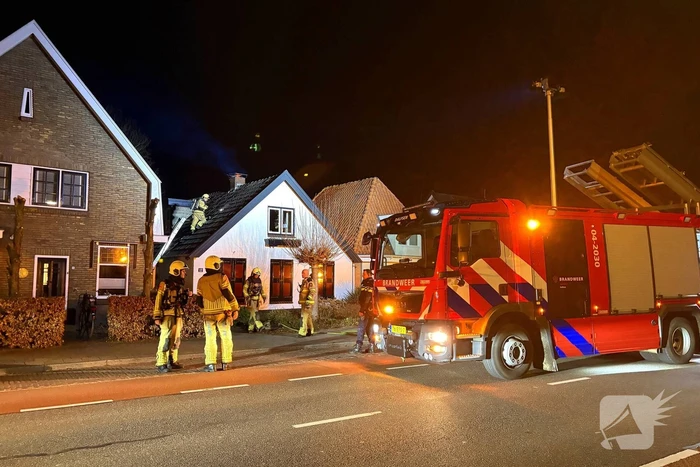 Flinke brand in schoorsteen van woning