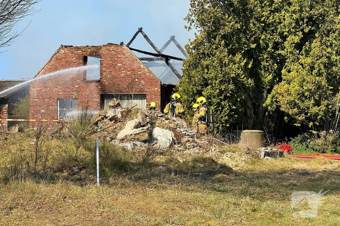 Flinke rookontwikkeling bij schuurbrand