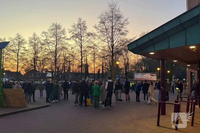 Bewoners demonstreren tegen AZC