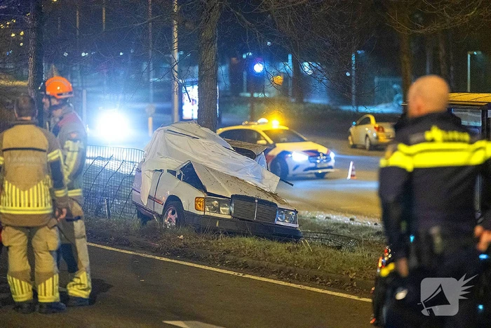 Bestuurder komt om bij eenzijdig ongeluk