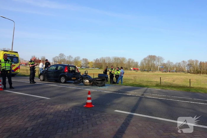 Motorrijder gewond bij aanrijding