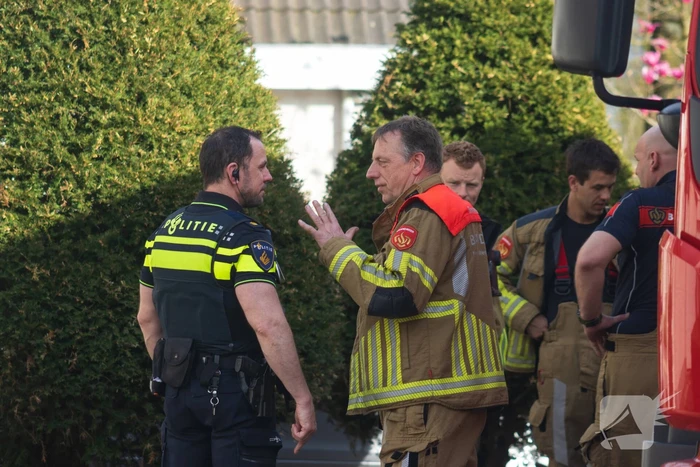 Bewoner naar ziekenhuis na accubrand in woning