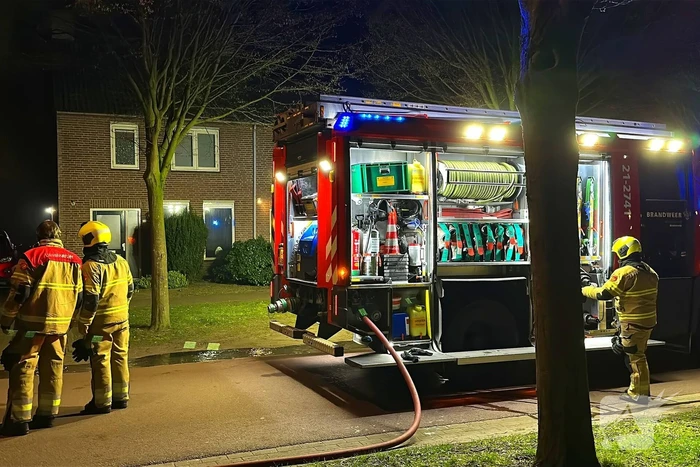 Auto gaat verloren door brand