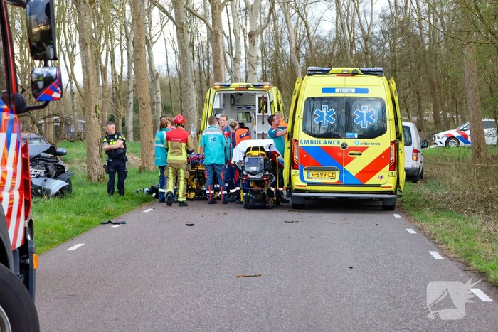 Bestuurder overleden bij ernstige aanrijding