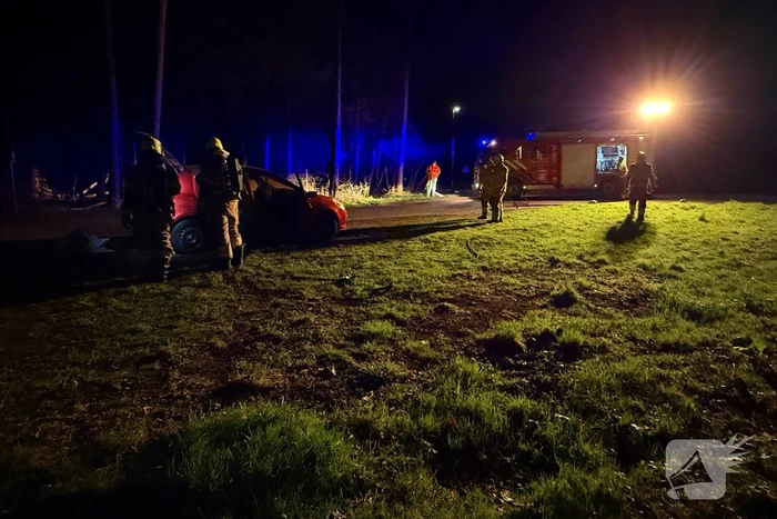 Autobrand snel onder controle