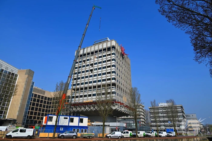 Ontmanteling oud ING kantoor de Paddenstoel in volle gang