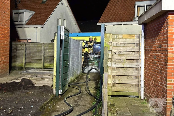 Opnieuw brand bij woning, ditmaal schuur