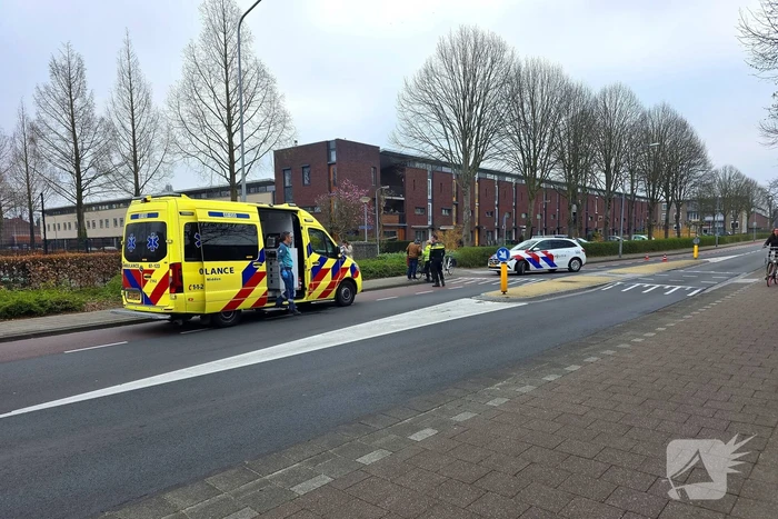 Afslaande fietser aangereden door automobilist