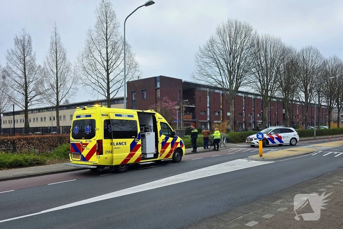 Afslaande fietser aangereden door automobilist