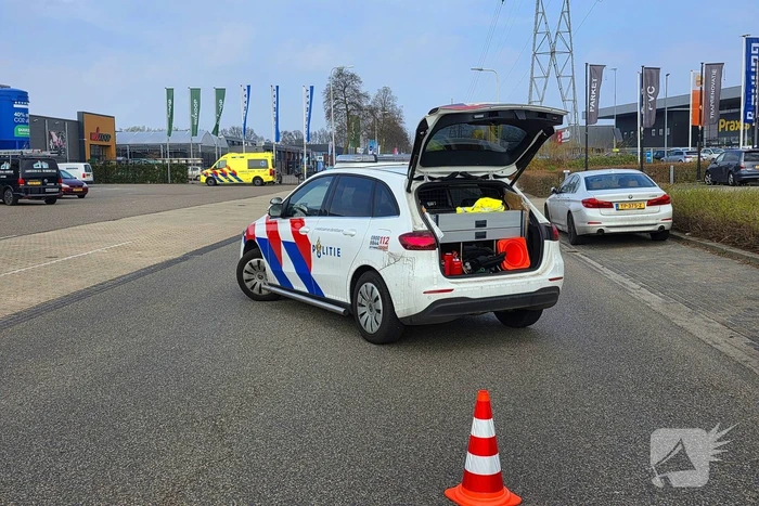 Voetganger aangereden door bestuurder van bestelbus