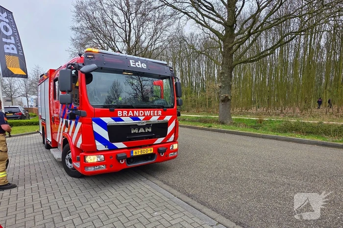 Brandweer ingezet voor afvalbrand