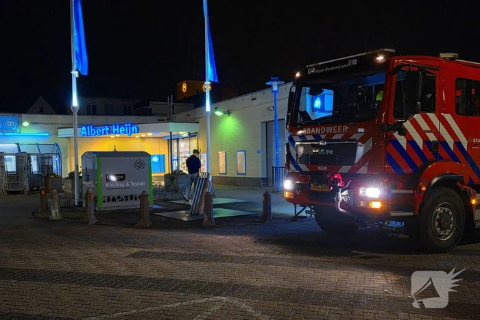Brandweer onderzoekt gaslucht in supermarkt