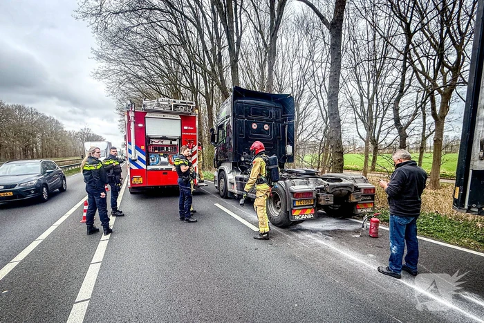 Oververhitte remmen veroorzaken brand in vrachtwagen