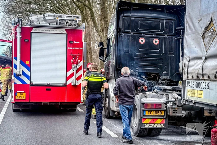 Oververhitte remmen veroorzaken brand in vrachtwagen