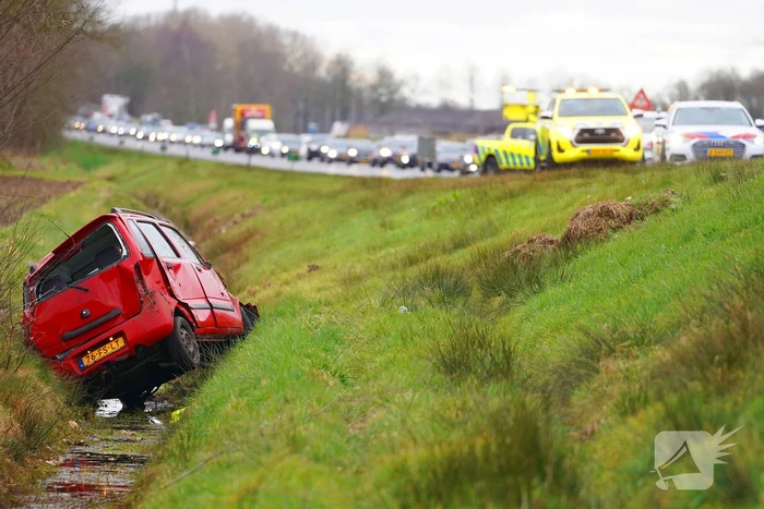 Traumahelikopter ingezet voor ernstig ongeluk op A28